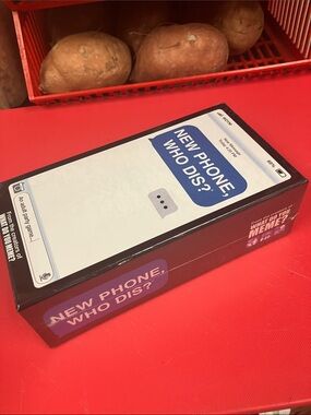 New phone who dis ? Card game